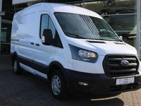 Gebraucht Ford Transit Trend 131 PS (96 kW) 2023 Weiß Limousine
