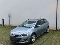 Używany Opel Astra Style 116 KM (85 kW) 2014 Srebrny Kombi