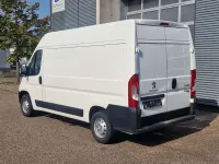 Gebraucht Peugeot Boxer Premium 140 PS (102 kW) 2020 Weiß Van