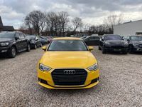 gebraucht Audi A3 Sportback 1,6 TDI/ Sport/Navi/PDC/SHZ/XEN/ACC/