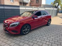 Gebraucht Mercedes A200 156 PS (114 kW) 2013 Rot Limousine