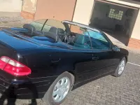 Gebraucht Mercedes CLK230 Avantgarde 197 PS (144 kW) 2001 Schwarz Cabrio