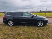 Gebraucht Ford Mondeo Titanium 150 PS (110 kW) 2016 Schwarz Kombi