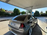 Gebraucht BMW 330 Performance 204 PS (150 kW) 2003 Gold Kleinwagen