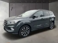 Usado Ford Kuga ST-Line 182 HP (133 kW) 2017 Verde SUV