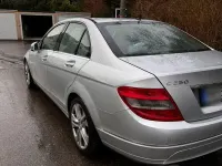 Gebraucht Mercedes C250 204 PS (150 kW) 2009 Silber Limousine