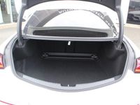 Gebraucht Mercedes CLE200 Premium 204 PS (150 kW) 2024 Weiß Coupé