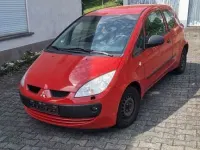 Gebraucht Mitsubishi Colt Invite 95 PS (69 kW) 2004 Rot Kleinwagen