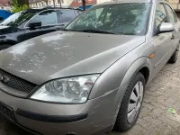 Gebraucht Ford Mondeo 110 PS (80 kW) 2002 Grau Limousine
