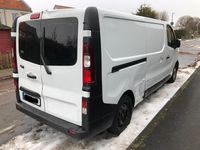 Gebraucht Renault Trafic 120 PS (88 kW) 2016 Weiß Van / Kleinbus