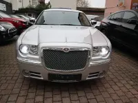 Gebraucht Chrysler 300C Touring 249 PS (183 kW) 2006 Bright silver (metallic) Kombi