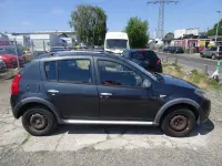 Gebraucht Dacia Sandero Stepway 84 PS (61 kW) 2011 Schwarz SUV