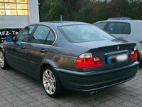 Gebraucht BMW 320 150 PS (110 kW) 2000 Andere farben Limousine