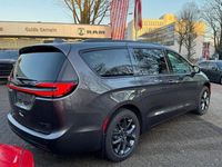 Gebraucht Chrysler Pacifica Limited 291 PS (214 kW) 2022 Granite crystal Van / Kleinbus