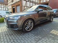 Gebraucht Audi SQ7 Design 435 PS (319 kW) 2017 Grau SUV