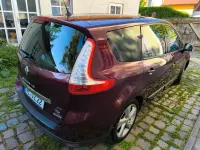 Gebraucht Renault Grand Scénic III Dynamique 110 PS (80 kW) 2012 Rot Van / Kleinbus