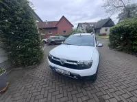 Gebraucht Dacia Duster Lauréate 105 PS (77 kW) 2012 Weiß SUV
