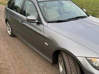 Gebraucht BMW 325 204 PS (150 kW) 2012 Silber Kombi