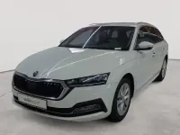 Gebraucht Skoda Octavia First Edition 150 PS (110 kW) 2021 Candyweiß uni Kombi