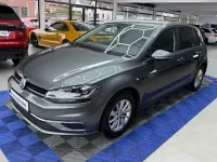 Gebraucht VW Golf VII Comfortline 125 PS (91 kW) 2018 Grau Limousine