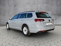 Gebraucht VW Passat Business 150 PS (110 kW) 2022 Mondsteingrau Kombi