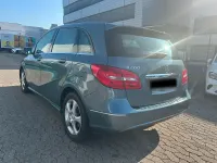 Gebraucht Mercedes B200 156 PS (114 kW) 2013 Blau Van / Kleinbus
