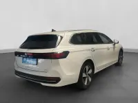 Gebraucht VW Passat Business 150 PS (110 kW) 2025 Weiß Kombi