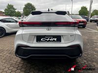 Neu Toyota C-HR 140 PS (102 kW) 2025 Weiß SUV