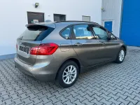 Gebraucht BMW 218 Active Tourer Basis 136 PS (100 kW) 2015 Silber Van / Kleinbus