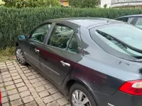 Gebraucht Renault Laguna II 116 PS (85 kW) 2002 Grau Limousine