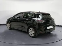 Używany Renault Clio V Evolution 102 KM (75 kW) 2025 Czarny Sedan/Limuzyna