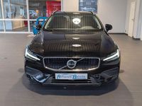 Gebraucht Volvo V60 Core 163 PS (119 kW) 2022 Schwarz Kombi