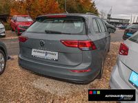 Gebraucht VW Golf VIII Life 150 PS (110 kW) 2023 Delfingrau metallic Kombi