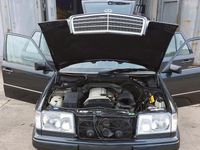 Gebraucht Mercedes E320 Sportline 220 PS (161 kW) 1993 Schwarz Kombi