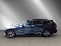 Gebraucht Volvo V60 Core 197 PS (144 kW) 2024 Blau metallic Kombi