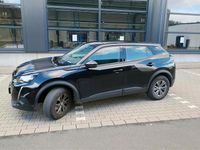 Second-hand Peugeot 2008 130 CP (95 kW) 2021 Negru SUV