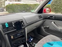 Gebraucht VW Golf III 75 PS (55 kW) 1999 Rot Limousine