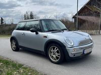 Second-hand Mini Cooper 116 CP (85 kW) 2002 Argintiu Hatchback