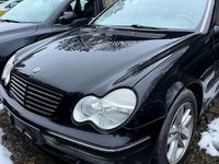 Gebraucht Mercedes 200 2002 Schwarz Limousine