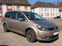 Gebraucht VW Touran 140 PS (102 kW) 2012 Gold Van / Kleinbus