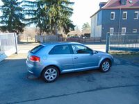 Gebraucht Audi A3 Ambiente 102 PS (75 kW) 2003 Silber Kleinwagen