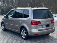 Gebraucht VW Touran Highline 140 PS (102 kW) 2011 Van / Kleinbus