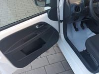 Gebraucht VW up! 60 PS (44 kW) 2016 Weiß Kleinwagen