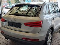 Gebraucht Audi Q3 140 PS (102 kW) 2012 Silber SUV
