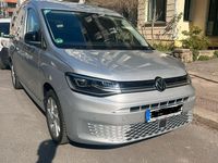 Gebraucht VW Caddy Maxi Dark Label 122 PS (89 kW) 2022 Silber Van / Kleinbus