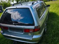 Gebraucht Mitsubishi Galant 163 PS (119 kW) 1998 Blau Kombi