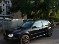Gebraucht VW Golf IV 75 PS (55 kW) 2001 Schwarz Limousine