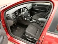 Gebraucht Ford Focus Titanium 109 PS (80 kW) 2010 Rot Kombi