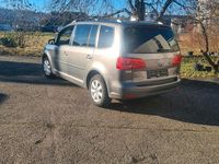 Gebraucht VW Touran 140 PS (102 kW) 2011 Grau Van / Kleinbus