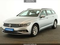 Gebraucht VW Passat Business 150 PS (110 kW) 2022 Scale silver metallic Kombi